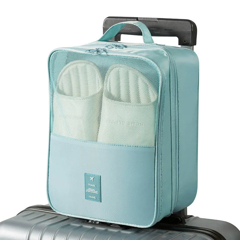 Étagère à chaussures organisée