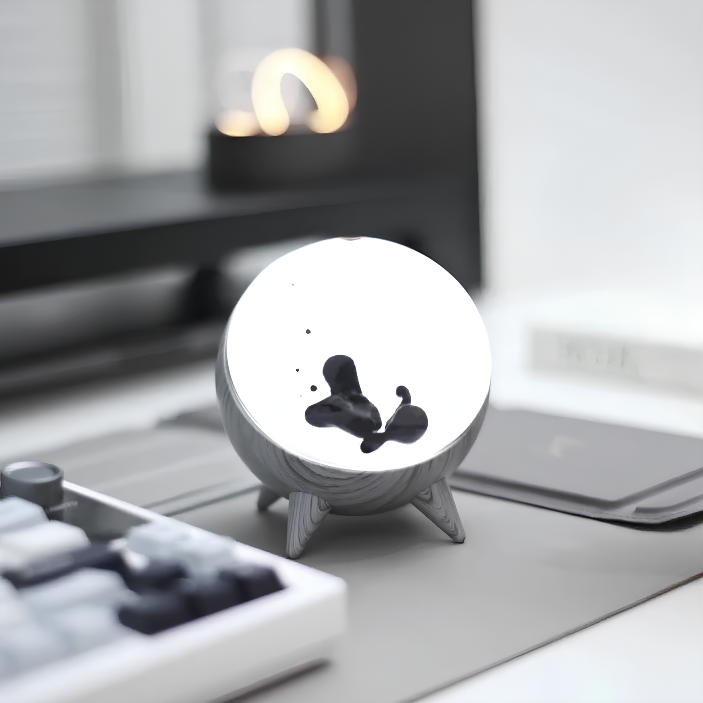 Lampe de bureau à liquide coloré
