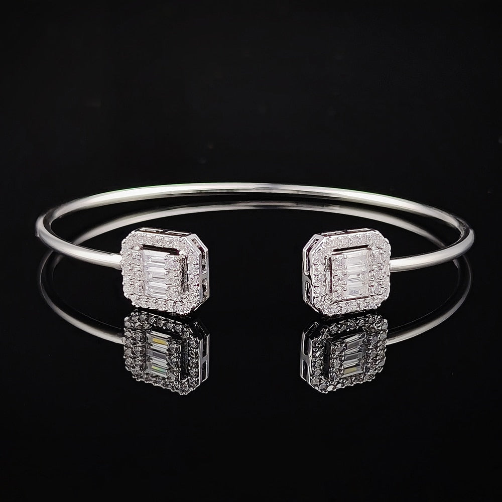 Bracelet jonc ajustable papillon en argent magnifique