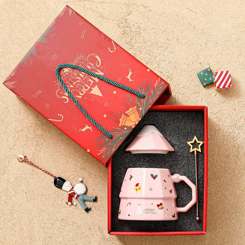 Mug à café coloré avec anse en forme de sapin de Noël