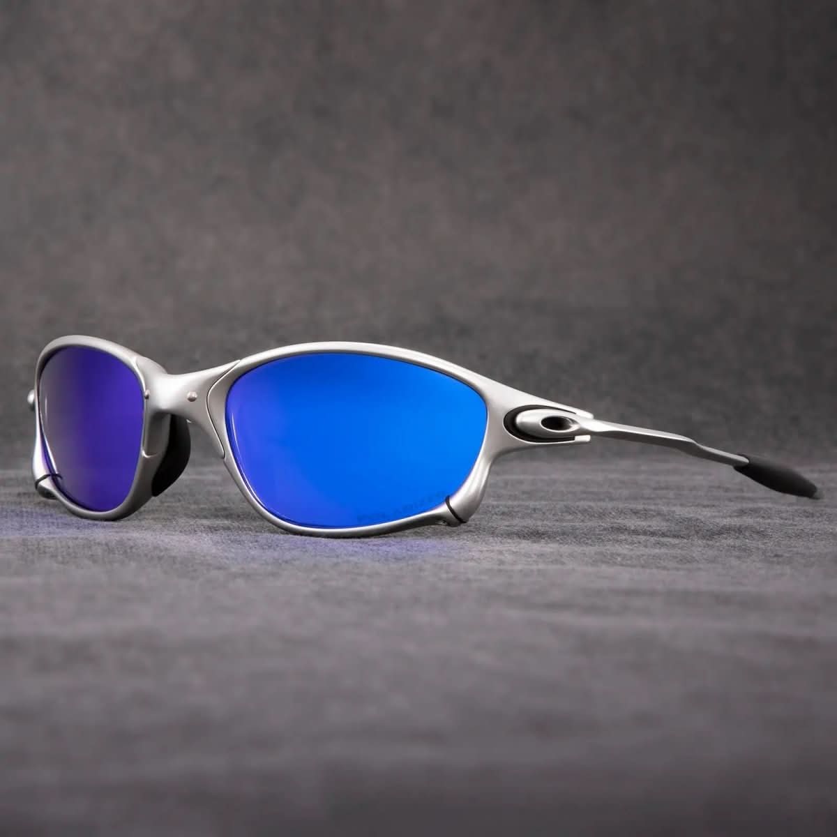 Lunettes de soleil polarisées pour une vision claire en journée