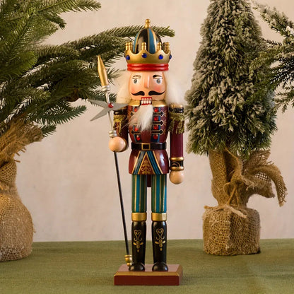 Casse-noisette de Noël classique en bois