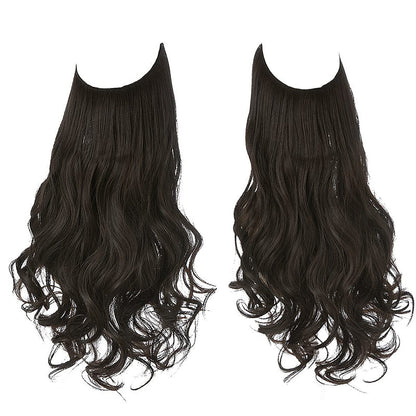 Magnifique perruque aux cheveux bouclés et volumineux