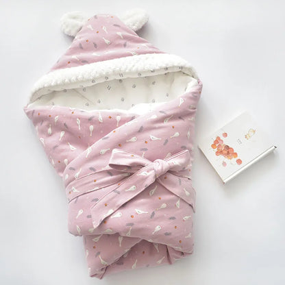 Couverture douce pour bébé avec capuche et polaire