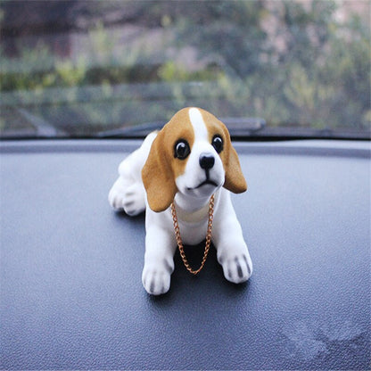 Adorables accessoires de voiture pour chiens à bascule