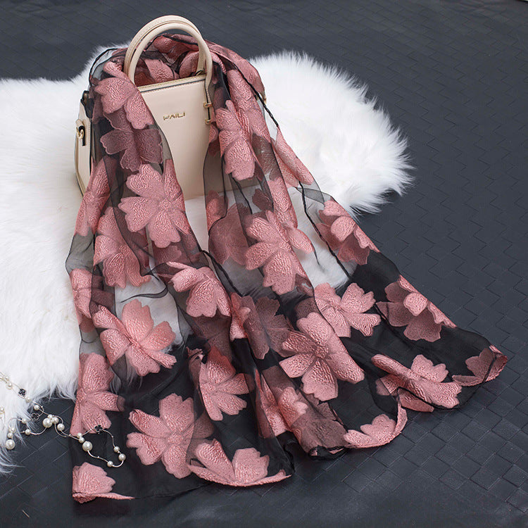 Écharpe légère et élégante à motif floral