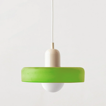 Suspension en verre vibrant au design moderne