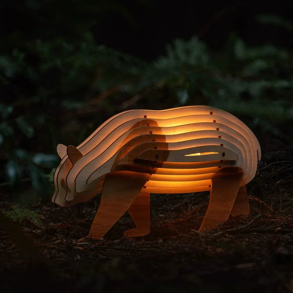 Lampe rustique artisanale en bois en forme d'animal