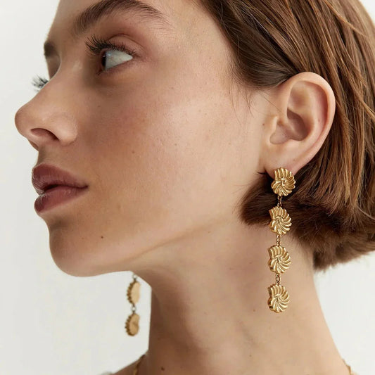 Beachy 18k Shell Drop Earrings - Halri