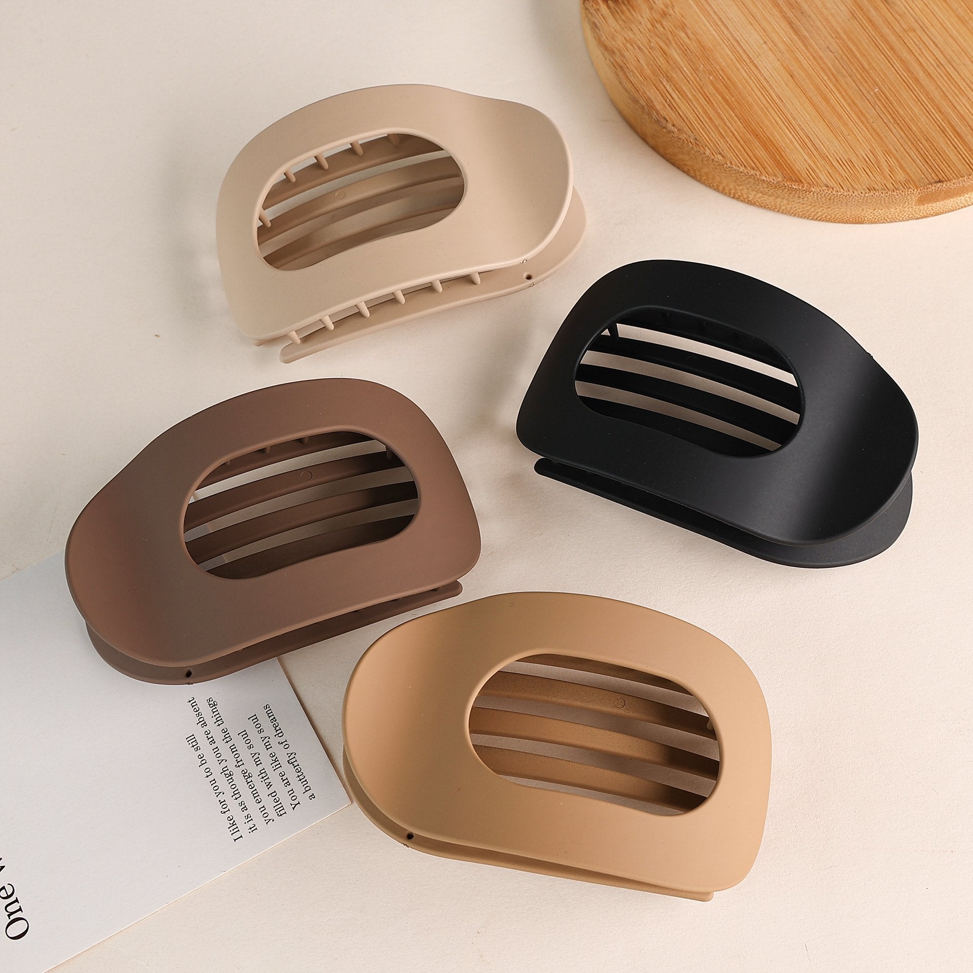 Simple One Tone Hair Barrette - Halri