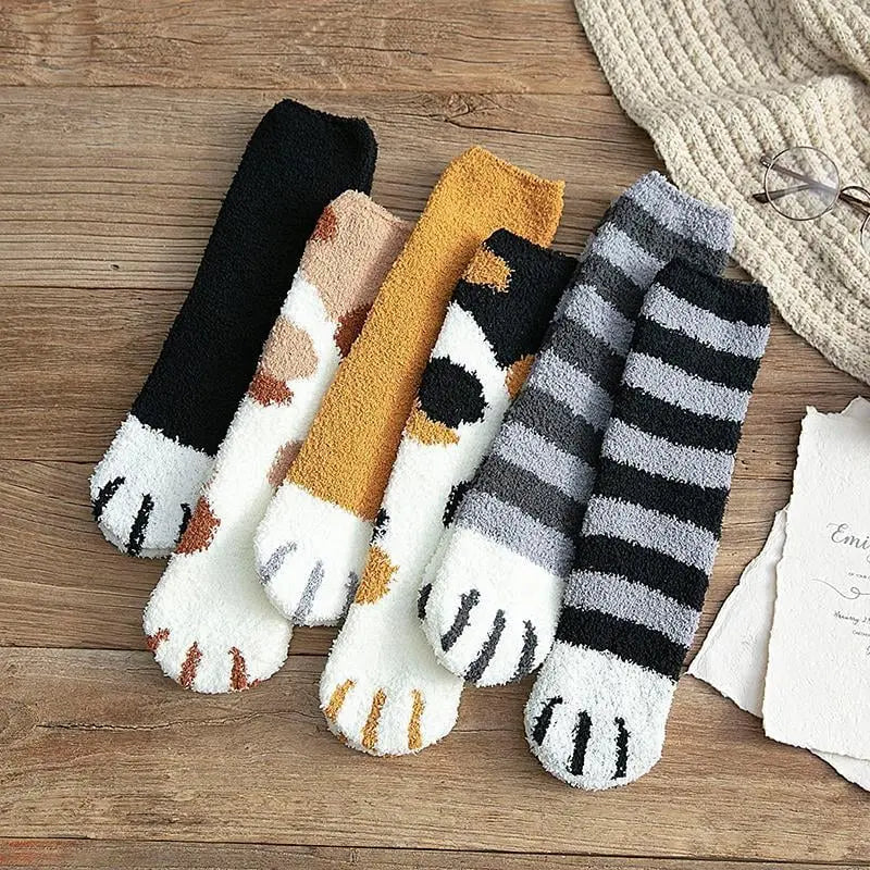 Soft Kitty Fleece Ankle Socks with Stretch Fit - Halri