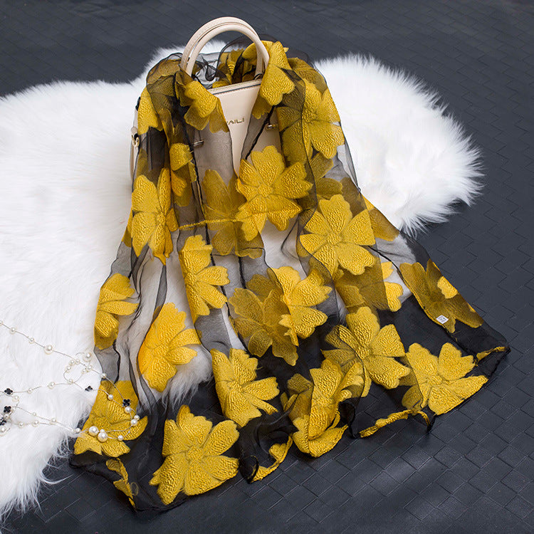 Écharpe légère et élégante à motif floral