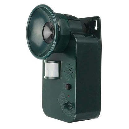 Effective Outdoor Animal Repeller Ultrasonic Pest Repellent Device