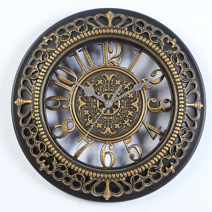 Classic Vintage Wooden Wall Clock - Halri