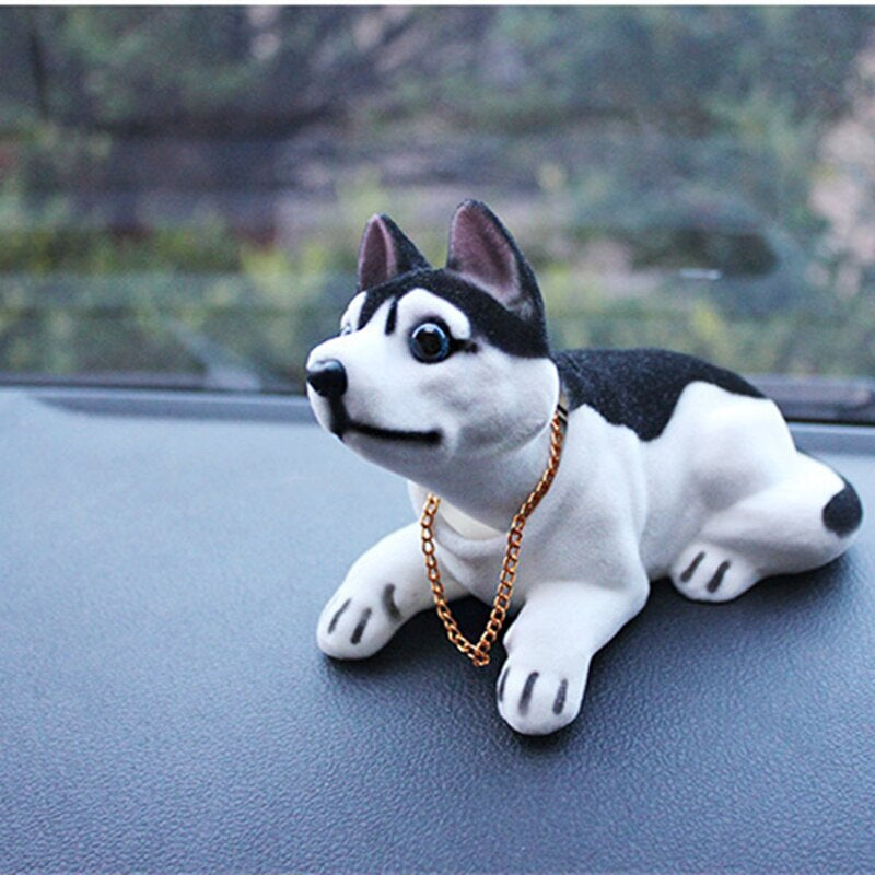Adorables accessoires de voiture pour chiens à bascule