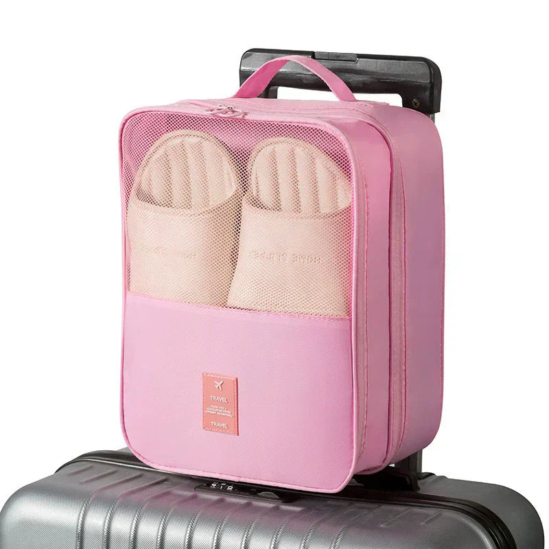 Étagère à chaussures organisée