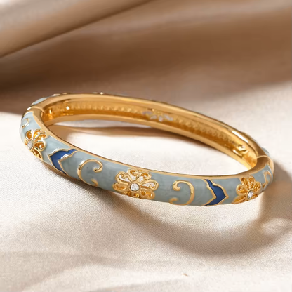 Bracelets à motifs floraux magnifiques