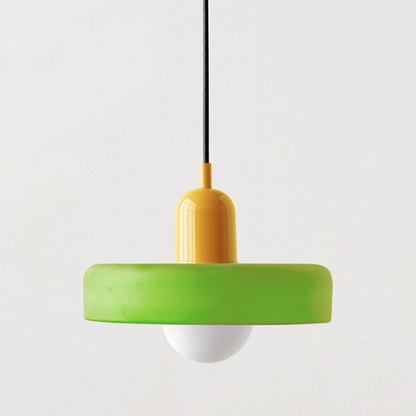 Suspension en verre vibrant au design moderne