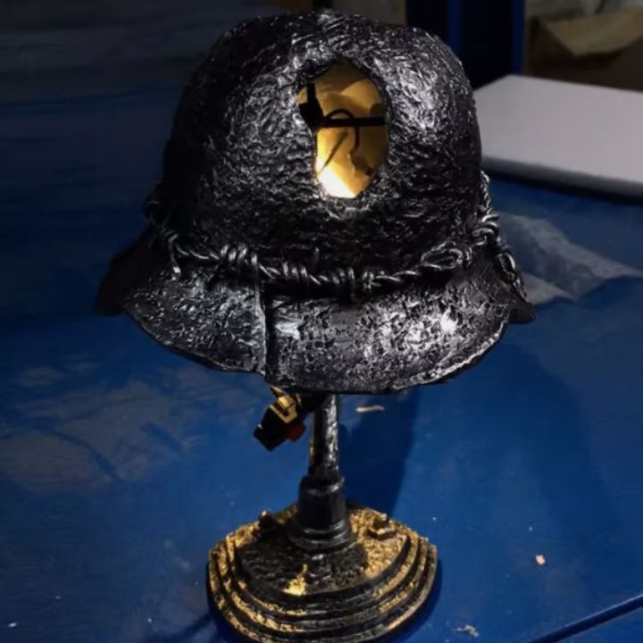 Lampe de bureau rétro en forme de casque métallique – Éclairage vintage classique pour la maison