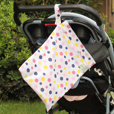 Sac à langer pratique et imperméable avec pochette réutilisable
