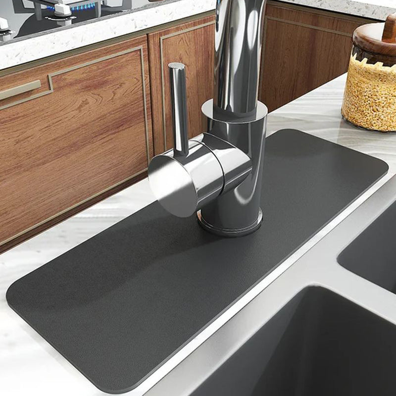 Tapis anti-gouttes imperméable pour lavabo