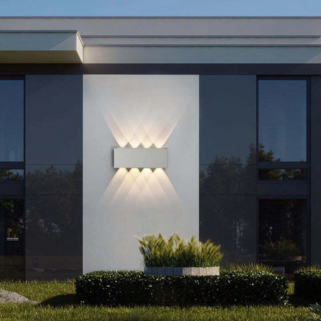 Applique murale extérieure à LED lumineuse