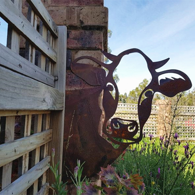 Décoration de jardin rustique en métal