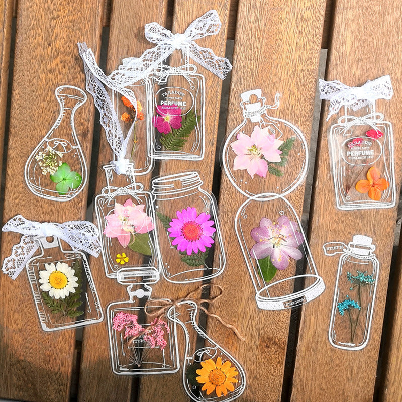 Marque-page en papier floral transparent