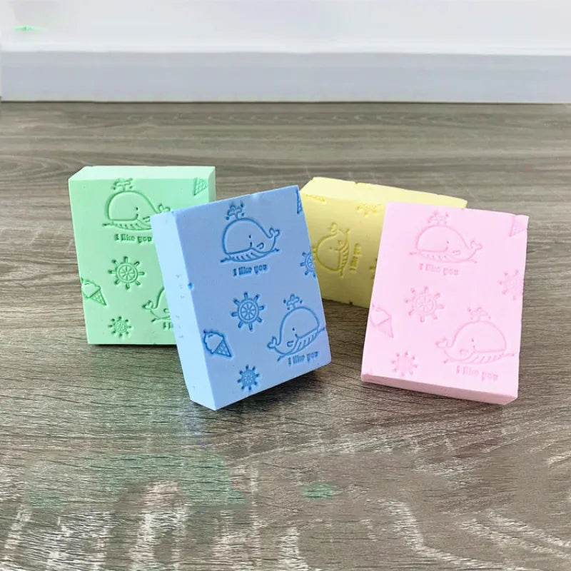 Éponge de bain douce pour bébé