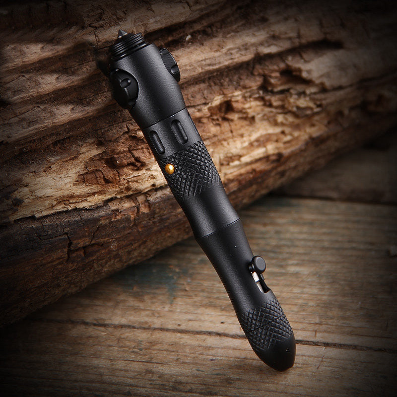 Tactical EDC Pen with Light and Emergency Tool - Halri