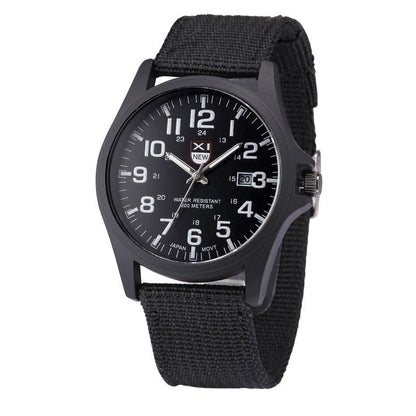 Montre-bracelet robuste pour homme, idéale pour les activités de plein air