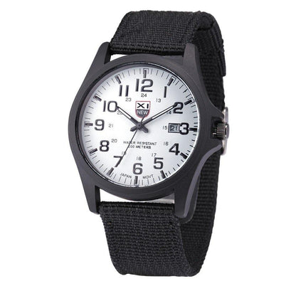 Montre-bracelet robuste pour homme, idéale pour les activités de plein air