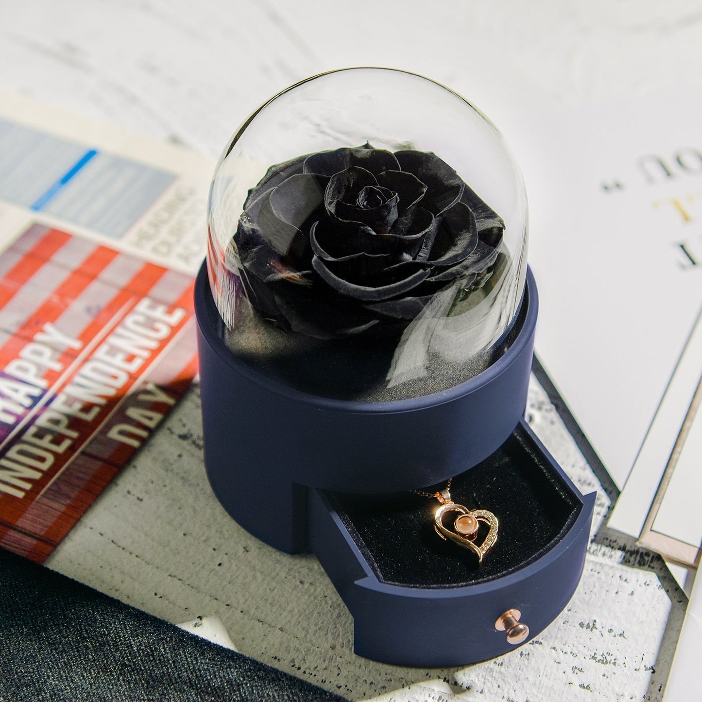 Magnifique boîte de rangement pour colliers en or rose