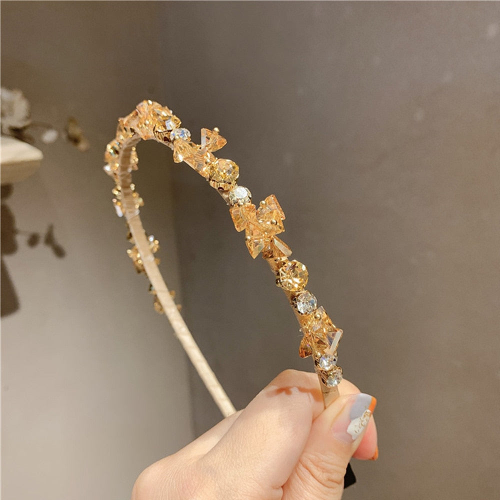 Bandeau à paillettes et cristaux glamour 