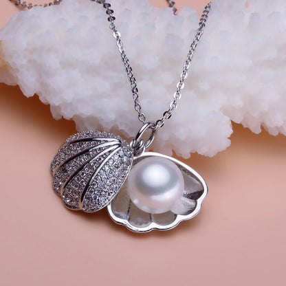 Collier pendentif coquillage inspiré de l'océan