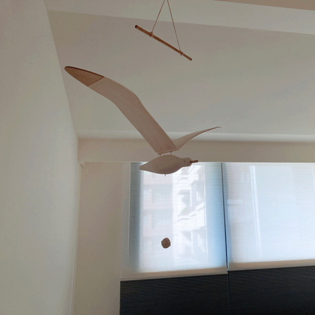 Beachy Wooden Seagull Decor Ornament