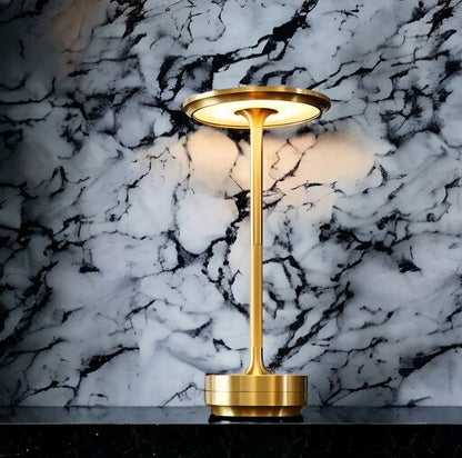 Lampe de bureau sans fil élégante avec lumière LED à couleur changeante 