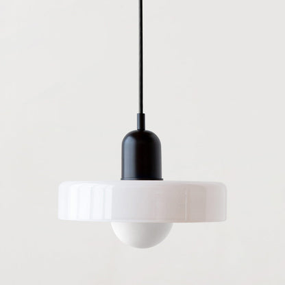 Suspension en verre vibrant au design moderne