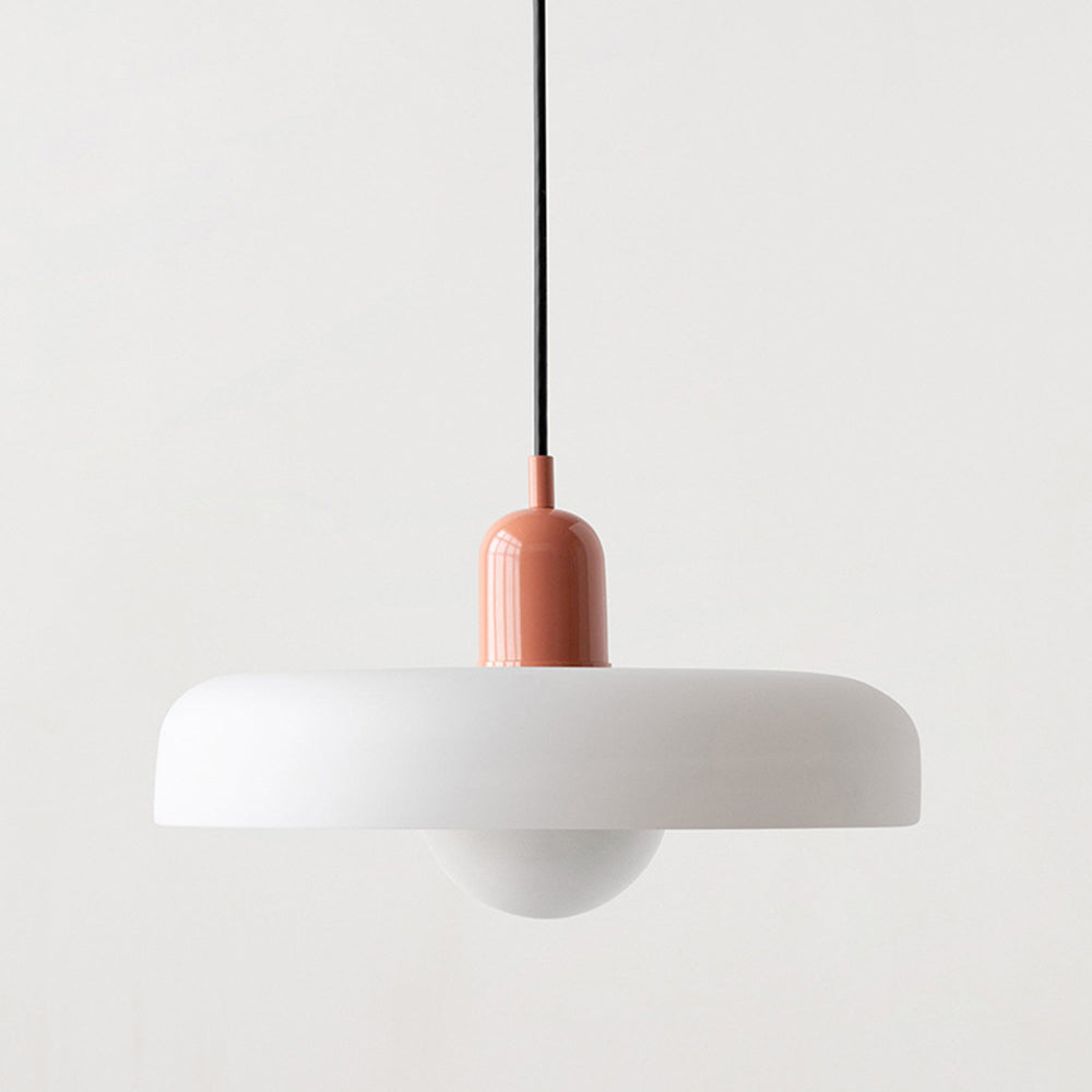 Suspension en verre vibrant au design moderne