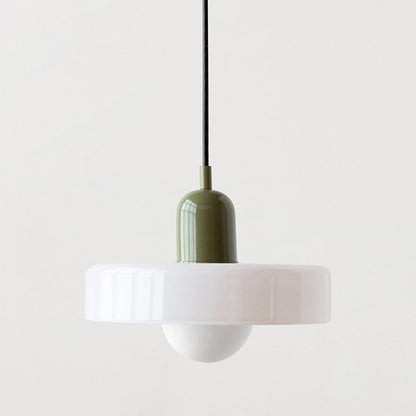 Suspension en verre vibrant au design moderne