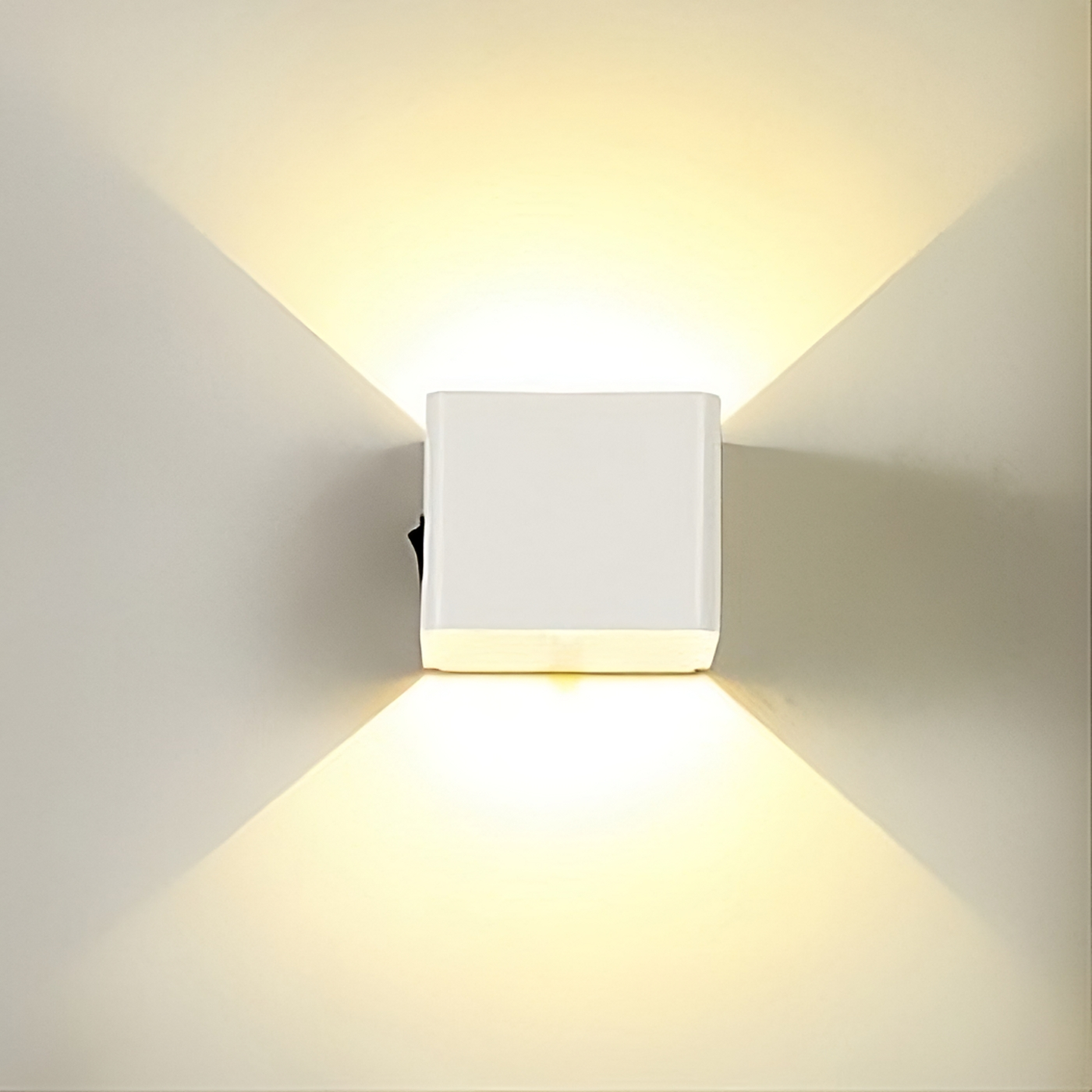 Auto Bright Motion Activated Wall Lamp