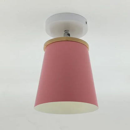 Joli plafonnier LED
