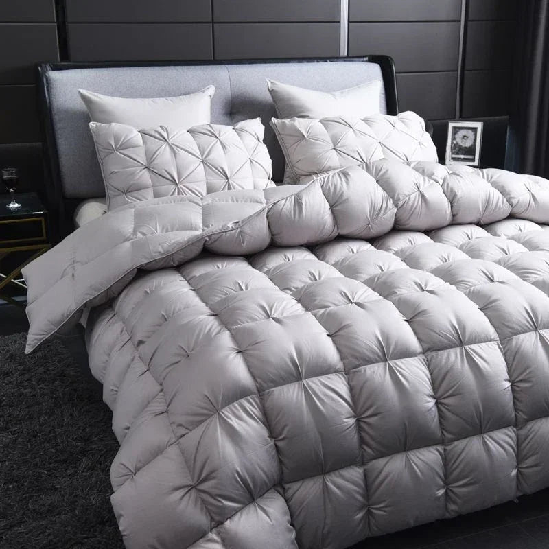 Couette en plumes douces de qualité supérieure