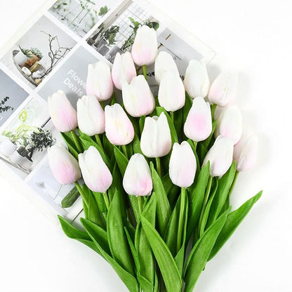 Magnifique composition florale de tulipes artificielles