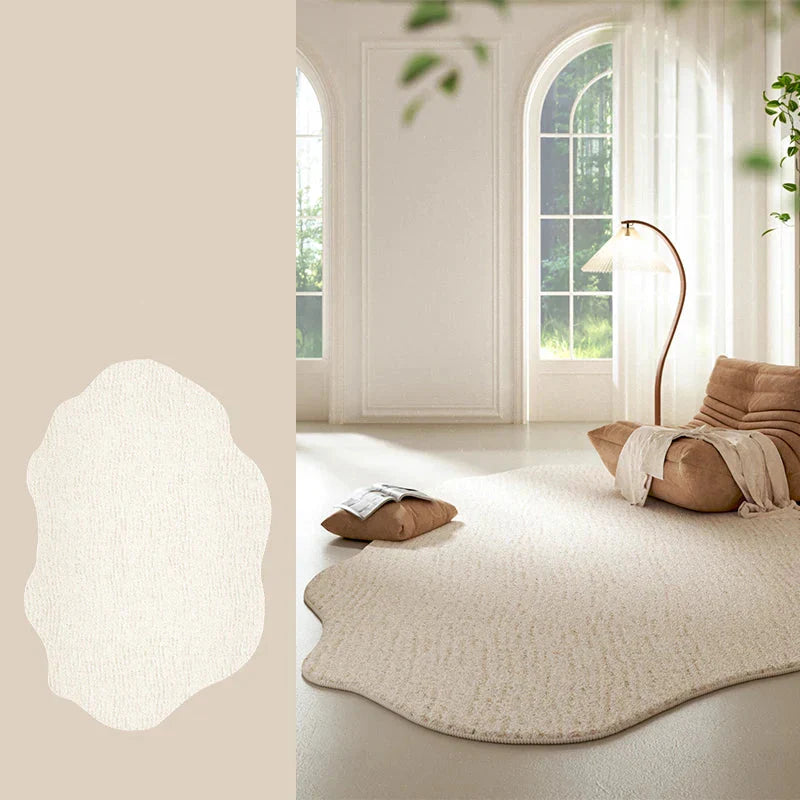 Tapis à rayures beiges et blanches