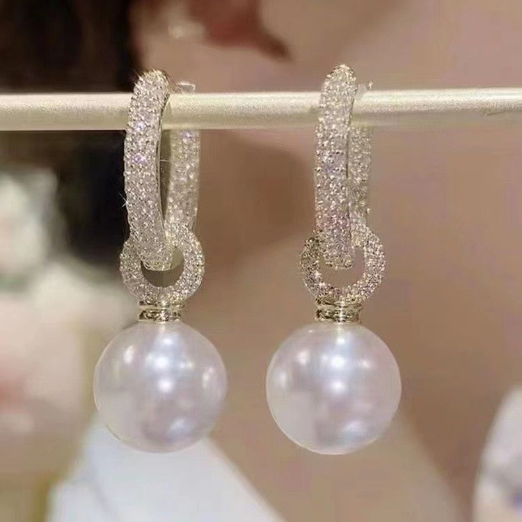 Boucles d'oreilles pendantes rondes en forme de cœur