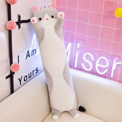 Coussin en forme de chat mignon