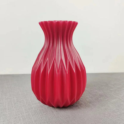 Magnifique vase en verre à motif floral