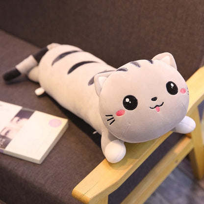 Coussin en forme de chat mignon