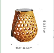 Lanterne solaire rustique de jardin